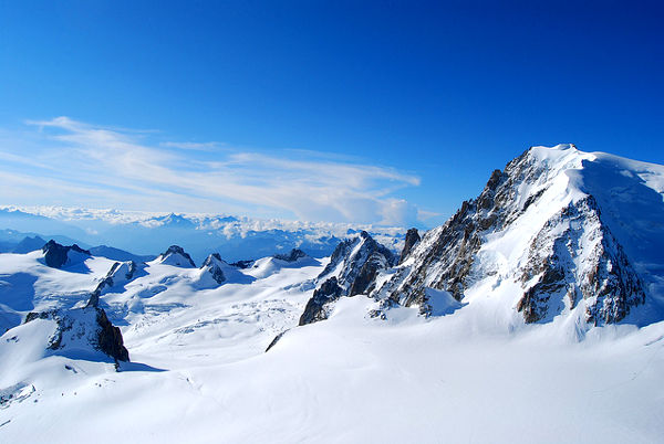 Fotos de Aiguille du Midi en Francia, cumbres nevadas