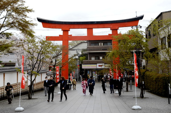Fotos del Fushimi Inari de Kioto, torii de entrada