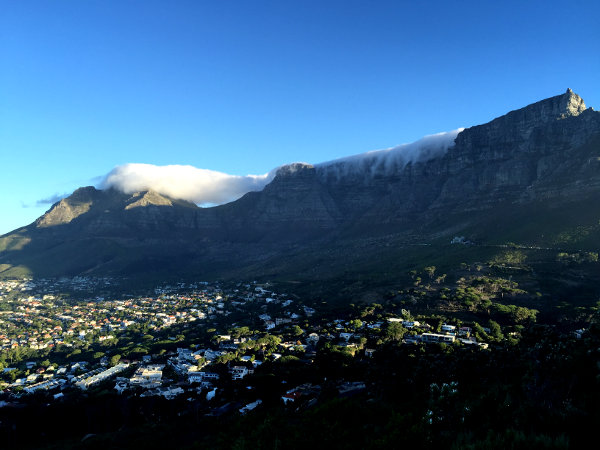 Photos of Table Mountain in Cape Town, cloudy