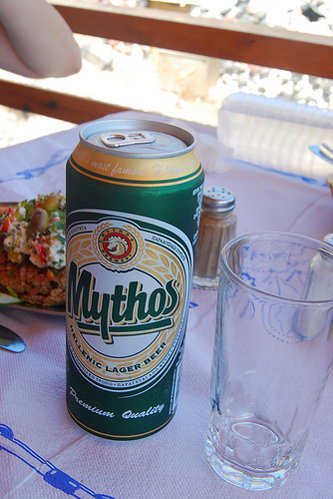 Mythos Beer en lata