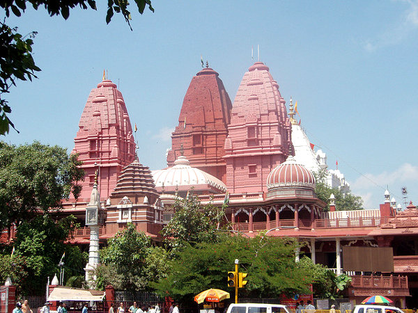 Los templos te sorprenden la primera vez en Nueva Delhi