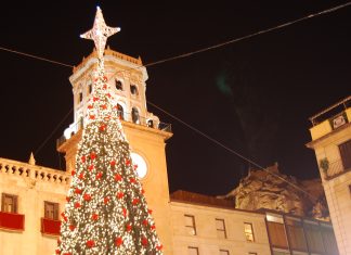 La Plaza del Ayuntamiento de Alicante en Navidad