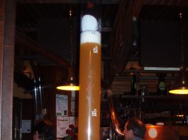 Tres litros de cerveza de Les Brasseurs de Ginebra