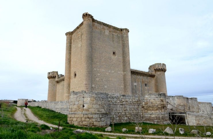El Castillo de Villafuerte de Esgueva en Valladolid