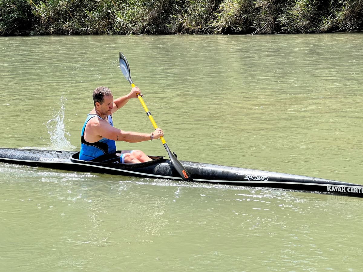 Kayak en el rio Segura en Blanca