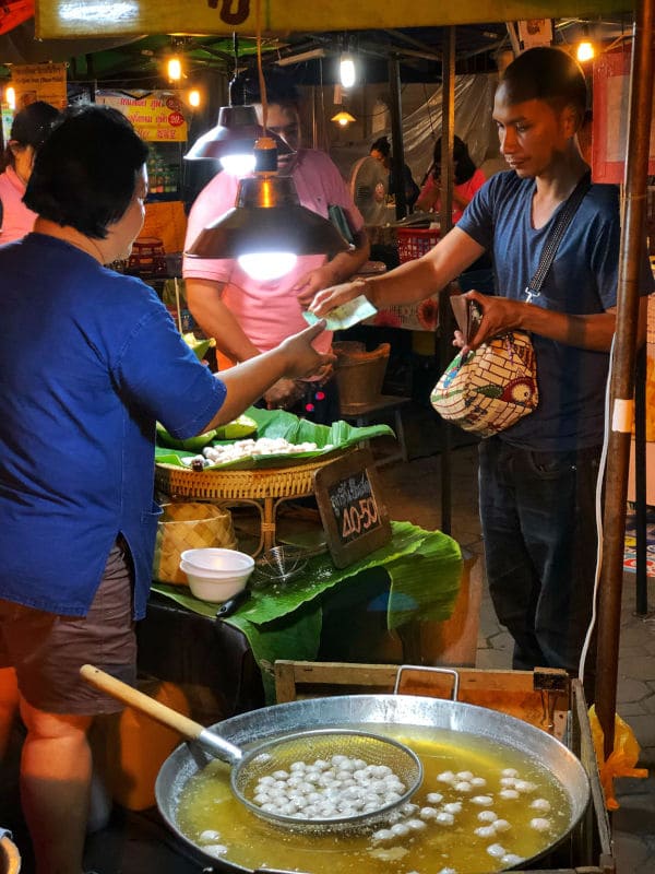 mercado nocturno de chiang mai