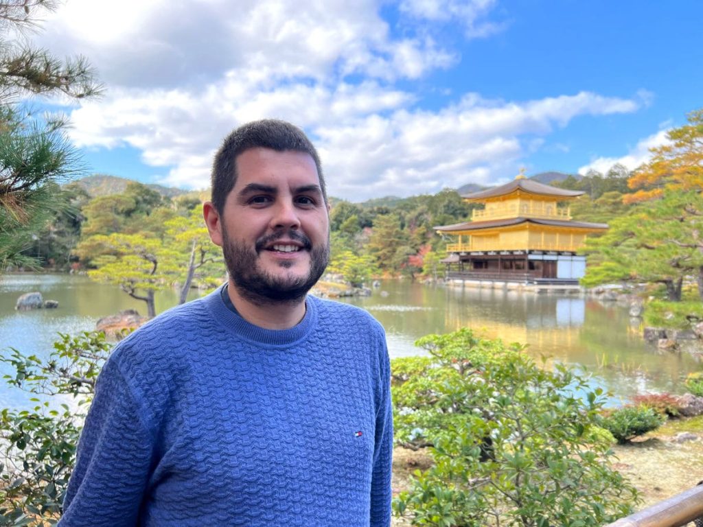 Pau en el pabellon dorado de Kioto