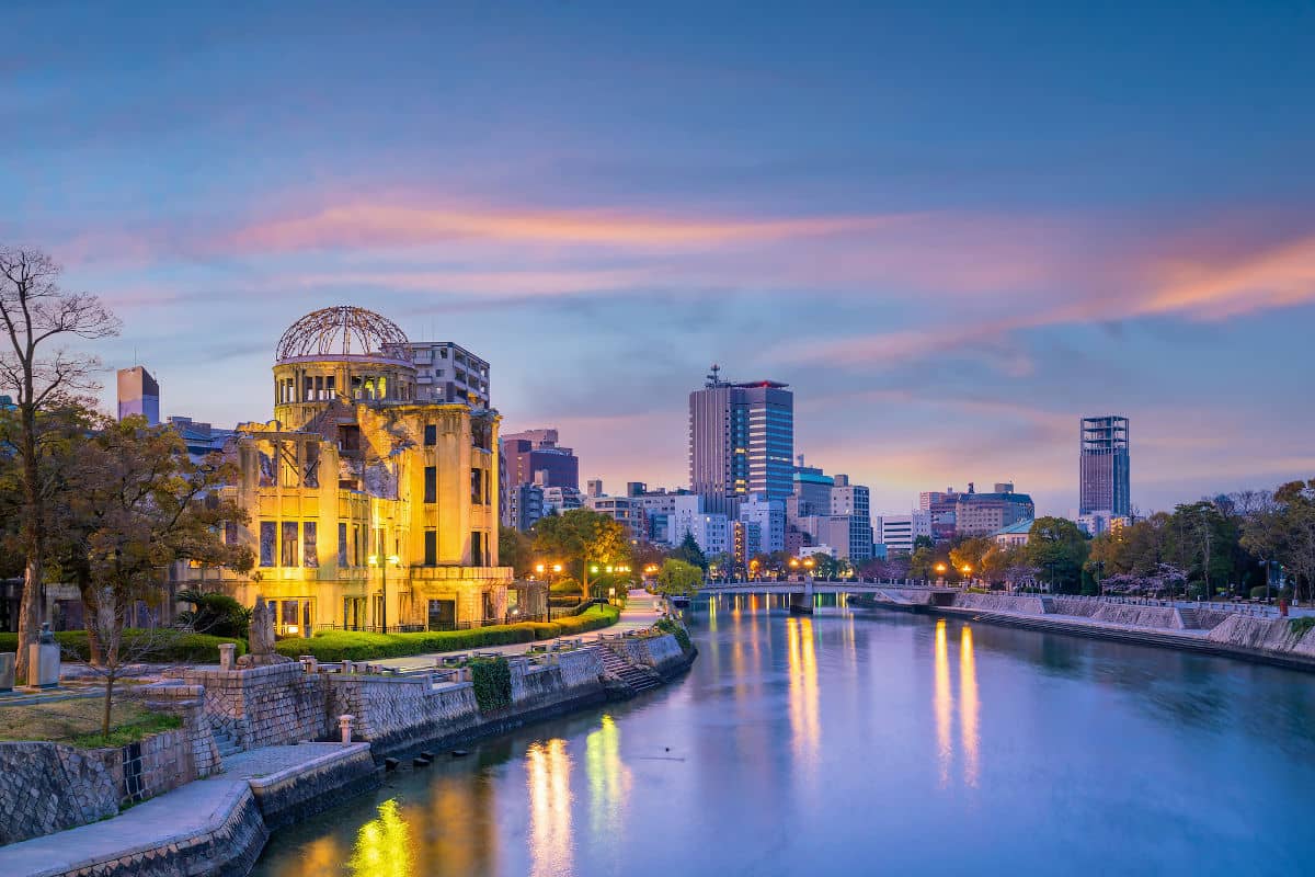 Hiroshima y la cupula de la bomba atomica