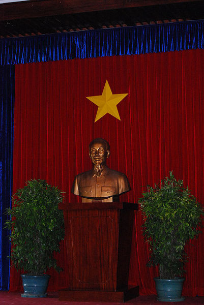 Busto de Ho Chi Minh
