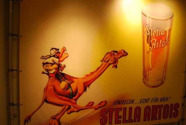 Cartel antiguo de Stella Artois