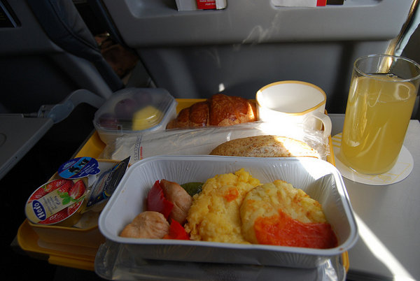Desayuno del vuelo Alicante-Madrid de Iberia