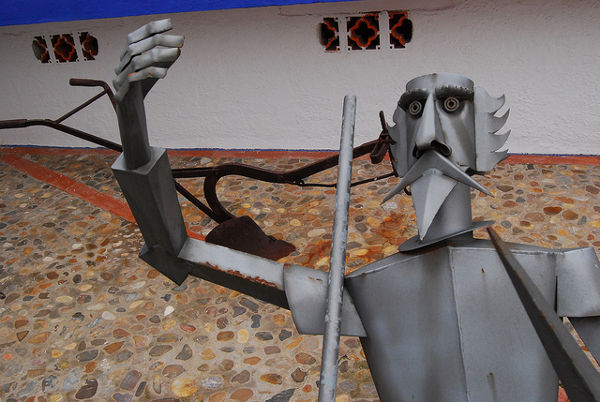 Escultura de Don Quijote por Eloy Teno