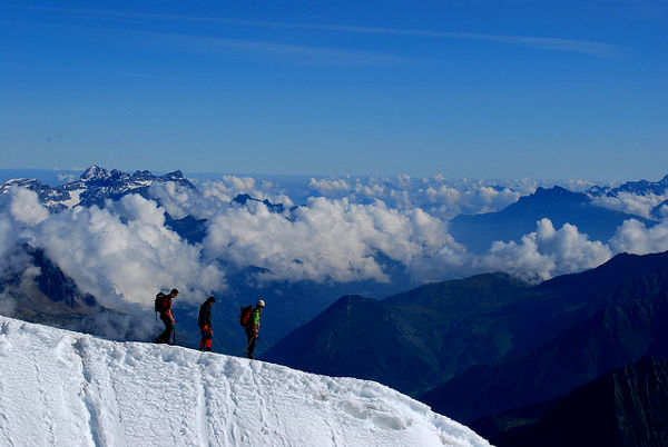 Fotos de Aiguille du Midi en Francia, valientes alpinistas