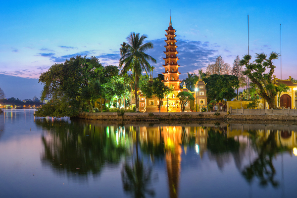 fotos de hanoi en vietnam, pagoda de tran quoc