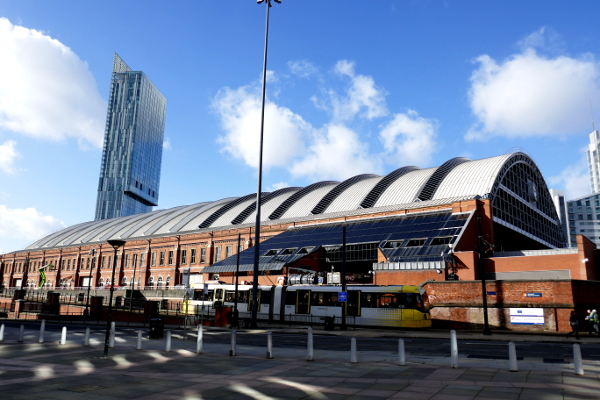 Fotos de Manchester, Manchester Central, tranvia y Torre Beetham
