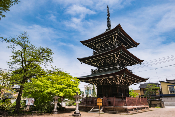 fotos de takayama, pagoda hida kokubun-ji