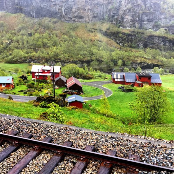 Fotos de los Fiordos Noruegos, paisajes tren de Flam