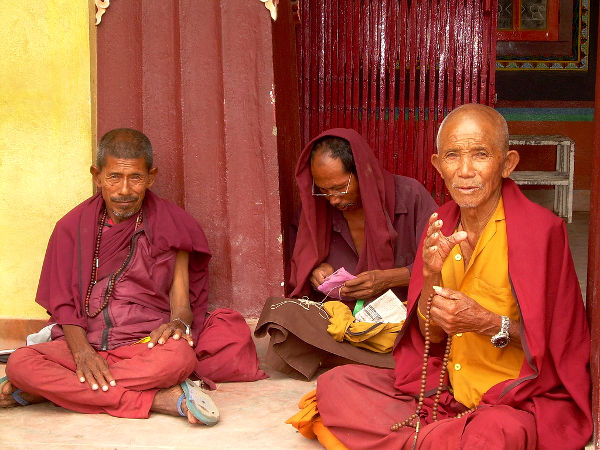 Monjes tibetanos en Bodnath, Katmandú