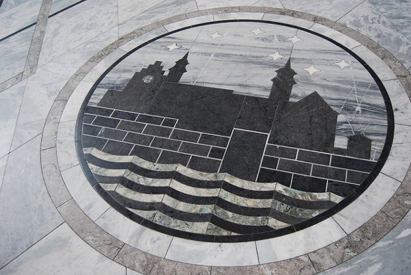 Mosaico del suelo del Ayuntamiento de Oslo