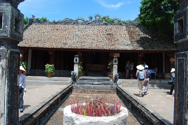 Templo de Tien Hoang De en Hoa Lu