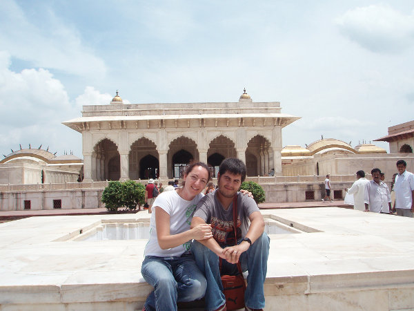 Vero y Pau en la zona del Khas Mahal del Agra Fort
