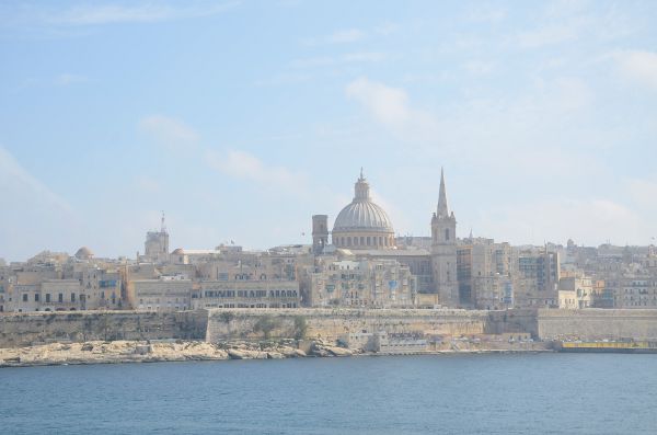 Vistas desde The Point en Malta